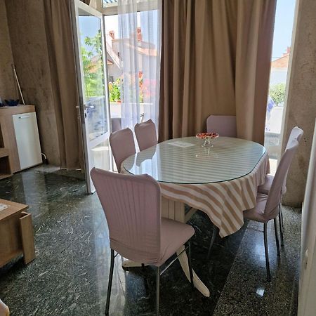 Apartmani Buba Podstrana Exterior foto